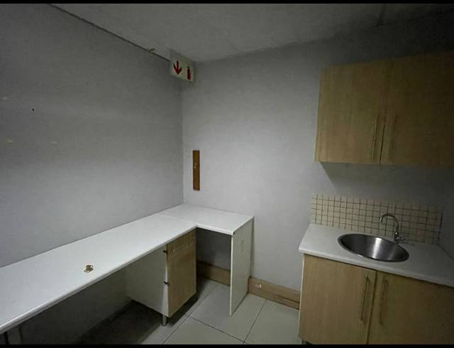 BUSINESS PROPERTY TO RENT IN LYTTELTON